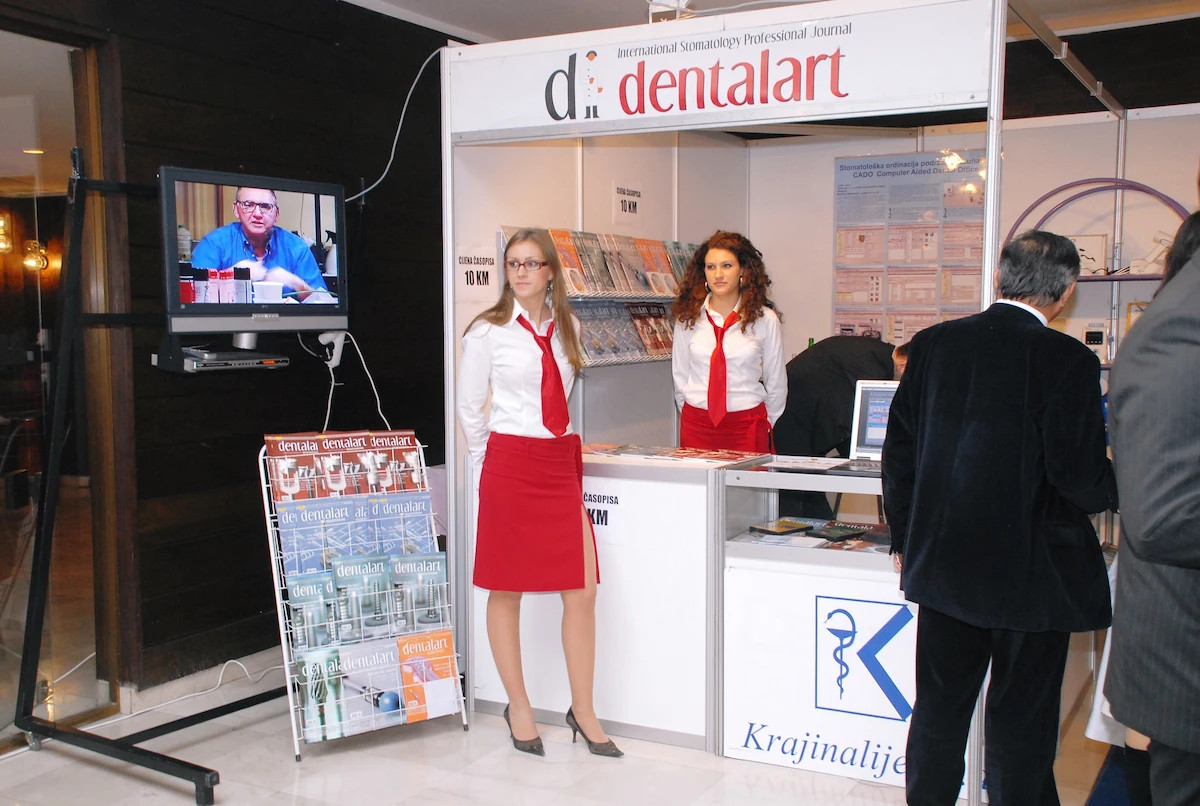 Štand časopisa Dentalart